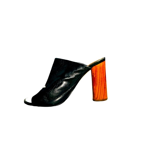 TORY BURCH LEATHER CLOGS - Picture 1 of 4